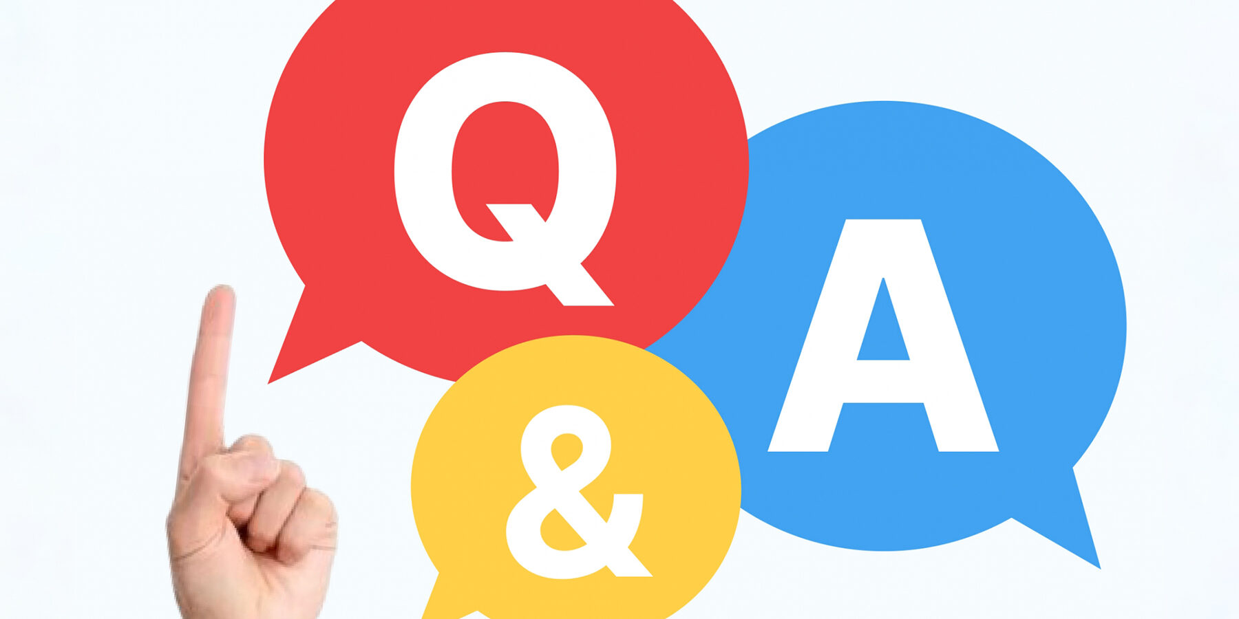 吹き出しに書かれた「Q」「&」「A」